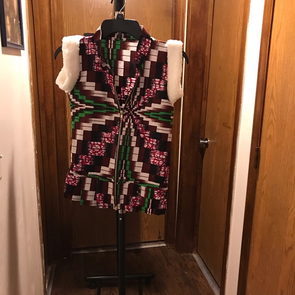 Clothes - Picture 4 of 8